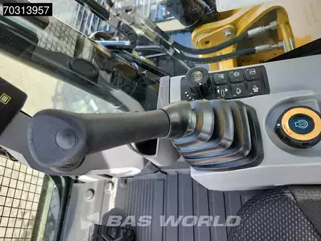 Koparki gąsienicowe 2026 Caterpillar 324 (27)