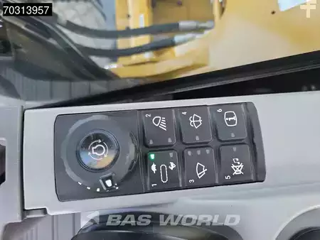 Koparki gąsienicowe 2026 Caterpillar 324 (31)