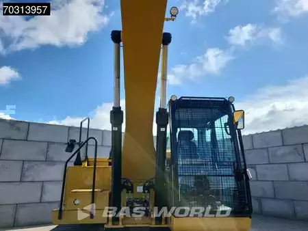 Koparki gąsienicowe 2026 Caterpillar 324 (8)