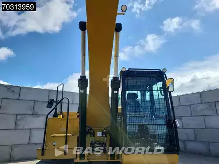 Pelles sur chenilles 2026 Caterpillar 324 (8)