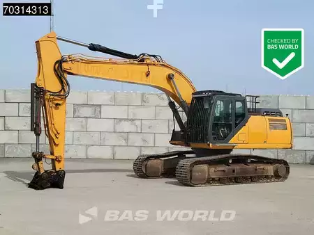 Korečková rýpadla 2017 Case CX300 D (1)