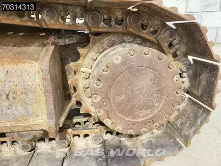 Korečková rýpadla 2017 Case CX300 D (18)