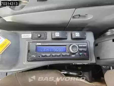 Korečková rýpadla 2017 Case CX300 D (33)