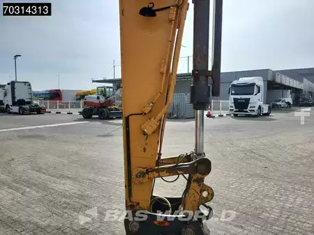Korečková rýpadla 2017 Case CX300 D (9)