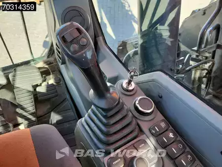 Koparki gąsienicowe 2020 Doosan DX235 LCR-5 (28)