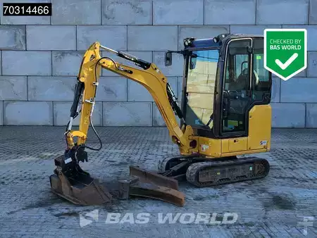 Mini pelle 2021 Caterpillar 301.8 (1)