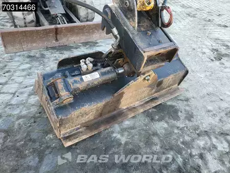 Mini pelle 2021 Caterpillar 301.8 (15)