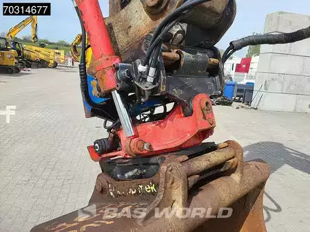 Excavadoras de cadenas 2015 Volvo ECR235 E L (12)