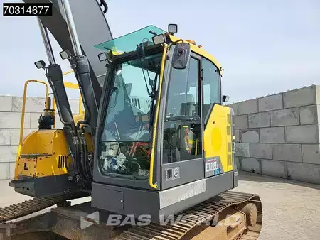 Excavadoras de cadenas 2015 Volvo ECR235 E L (25)