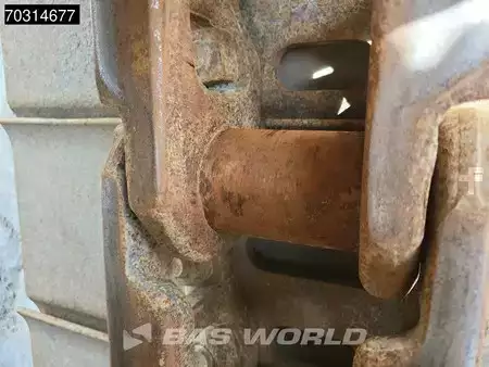 Excavadoras de cadenas 2015 Volvo ECR235 E L (28)