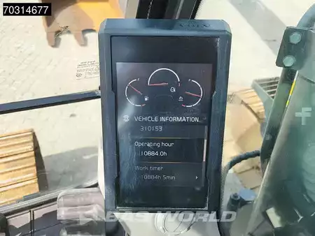 Excavadoras de cadenas 2015 Volvo ECR235 E L (34)