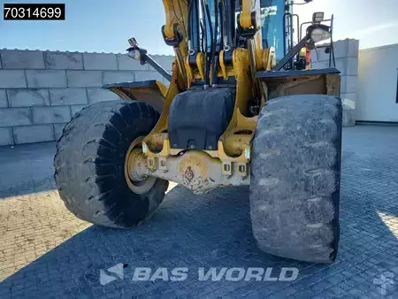 Ładowarki kołowe 2017 Caterpillar 980 M (10)