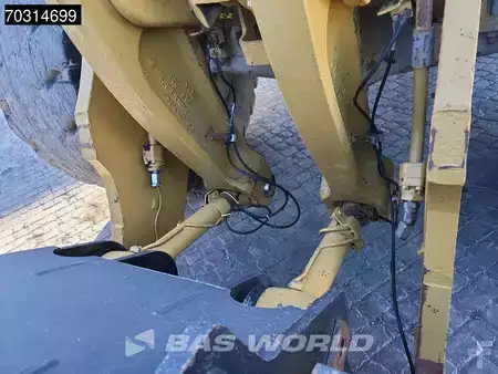 Ładowarki kołowe 2017 Caterpillar 980 M (12)