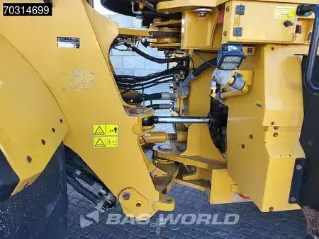 Ładowarki kołowe 2017 Caterpillar 980 M (28)