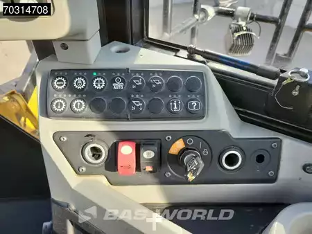 Pyöräkuormaajat 2019 Caterpillar 986 K (36)