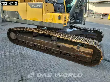Escavatori cingolati 2013 Volvo EC380 D L (29)