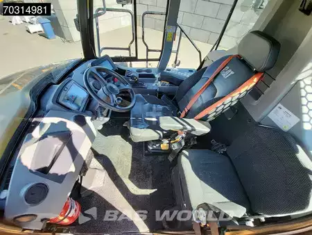 Articulated Dump Trucks 2018 Caterpillar 735 (25)