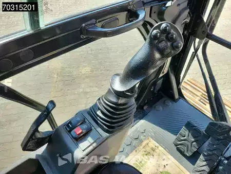 Beltegraver 2019 Caterpillar 323 -07B (32)