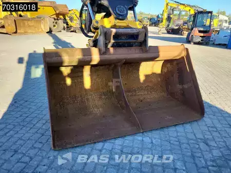 Kedjegraver 2015 Liebherr R936 LC (15)