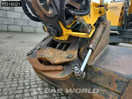 Kedjegraver 2016 Liebherr R926 Engcon - 2 Buckets (14)
