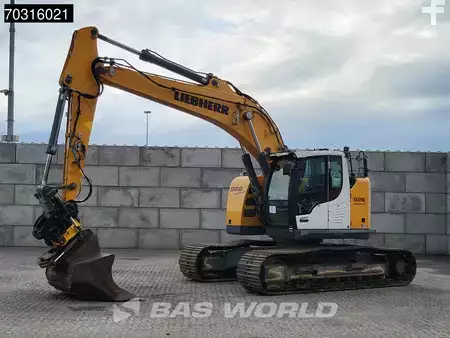 Kedjegraver 2016 Liebherr R926 Engcon - 2 Buckets (2)