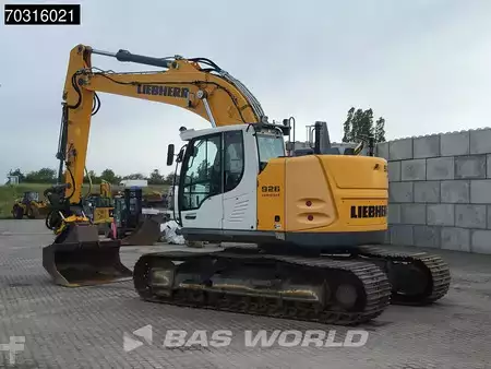 Kedjegraver 2016 Liebherr R926 Engcon - 2 Buckets (3)