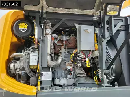 Kedjegraver 2016 Liebherr R926 Engcon - 2 Buckets (30)