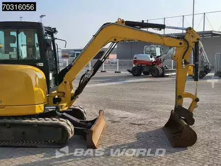 Mini pelle 2017 Caterpillar 305 E2 3 Buckets (11)