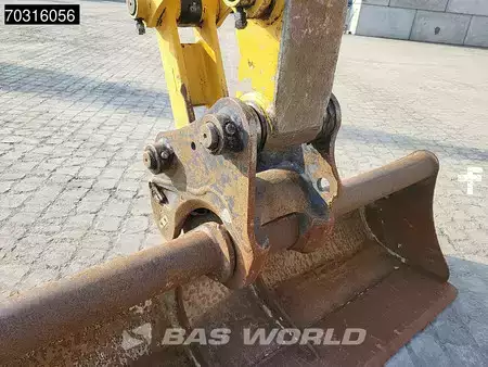 Mini pelle 2017 Caterpillar 305 E2 3 Buckets (15)