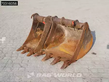 Mini pelle 2017 Caterpillar 305 E2 3 Buckets (23)