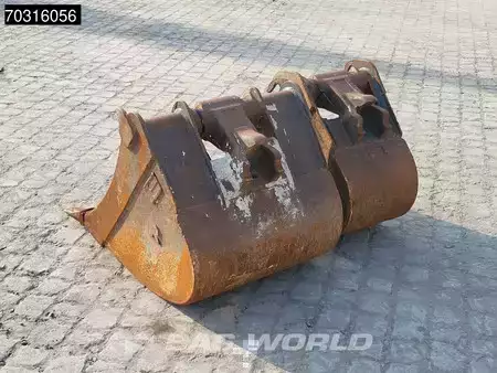 Mini pelle 2017 Caterpillar 305 E2 3 Buckets (27)