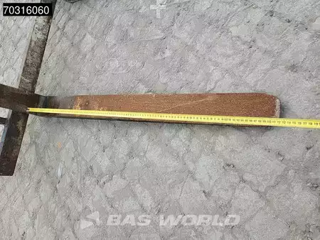 Chargeuse sur pneus 2016 Volvo L30 G (27)