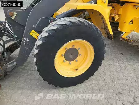 Chargeuse sur pneus 2016 Volvo L30 G (35)