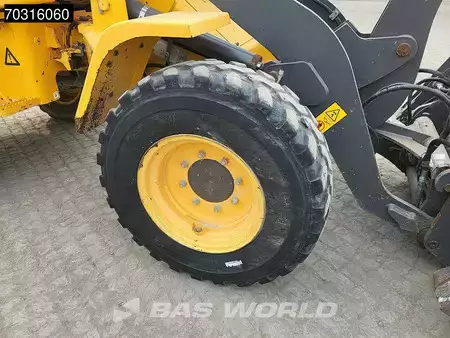 Chargeuse sur pneus 2016 Volvo L30 G (38)