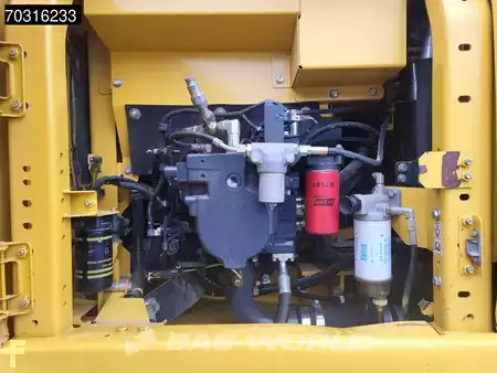 Kettenbagger 2018 Komatsu PC290 LC-11 (22)