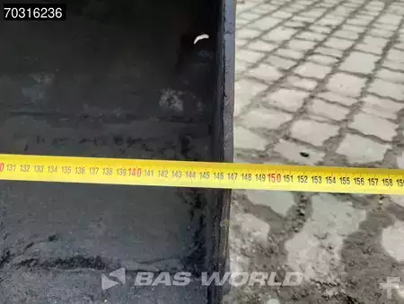 Mini pelle 2022 Caterpillar 305 CR (16)