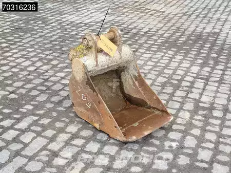 Mini pelle 2022 Caterpillar 305 CR (17)