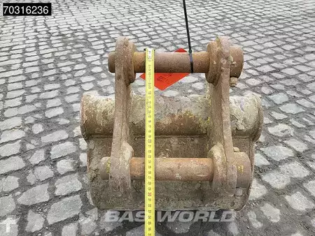 Mini pelle 2022 Caterpillar 305 CR (24)