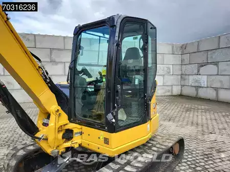 Mini pelle 2022 Caterpillar 305 CR (31)