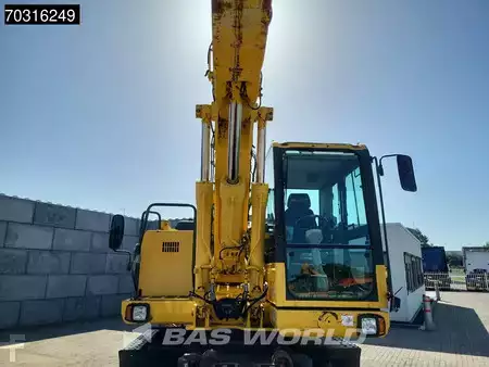 Escavatori gommati 2014 Komatsu PW180 -7E0 OUTRIGGERS + BLADE (12)