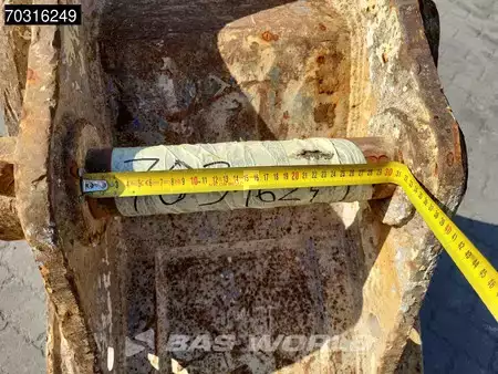 Escavatori gommati 2014 Komatsu PW180 -7E0 OUTRIGGERS + BLADE (27)