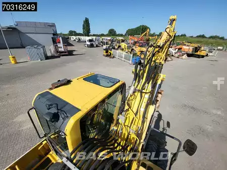 Escavatori gommati 2014 Komatsu PW180 -7E0 OUTRIGGERS + BLADE (36)