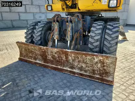 Escavatori gommati 2014 Komatsu PW180 -7E0 OUTRIGGERS + BLADE (40)