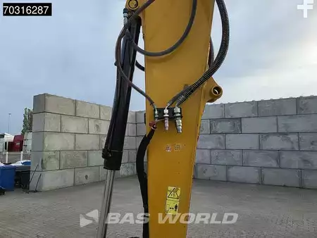 Mini excavadoras 2019 Caterpillar 308 CR A/C (11)