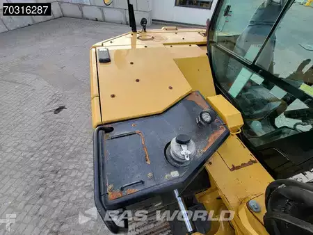Mini excavadoras 2019 Caterpillar 308 CR A/C (25)