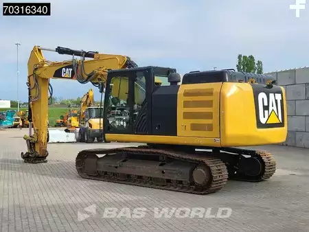 Kedjegraver 2016 Caterpillar 326 F LN Narrow (2)