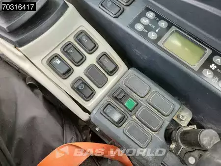 Koparki gąsienicowe 2020 Kobelco SK300 LC-10E (30)
