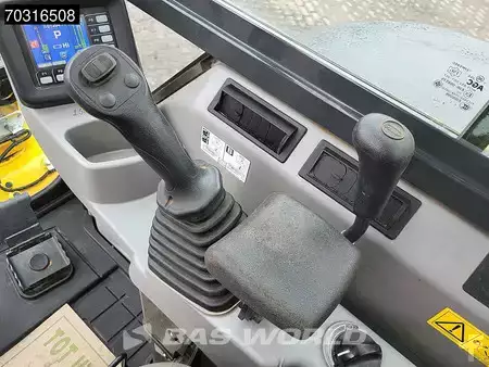 Mini-koparki 2024 Komatsu PC55 MR-5E0 (30)