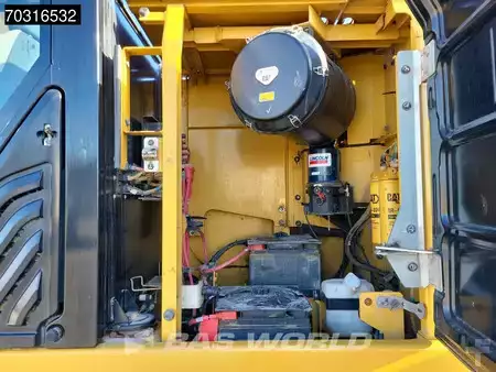 Bæltegraver 2017 Caterpillar 352 F (20)