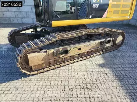 Bæltegraver 2017 Caterpillar 352 F (24)